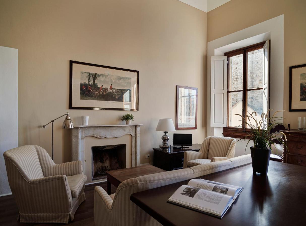 Art Apartment Dante Florence Ngoại thất bức ảnh
